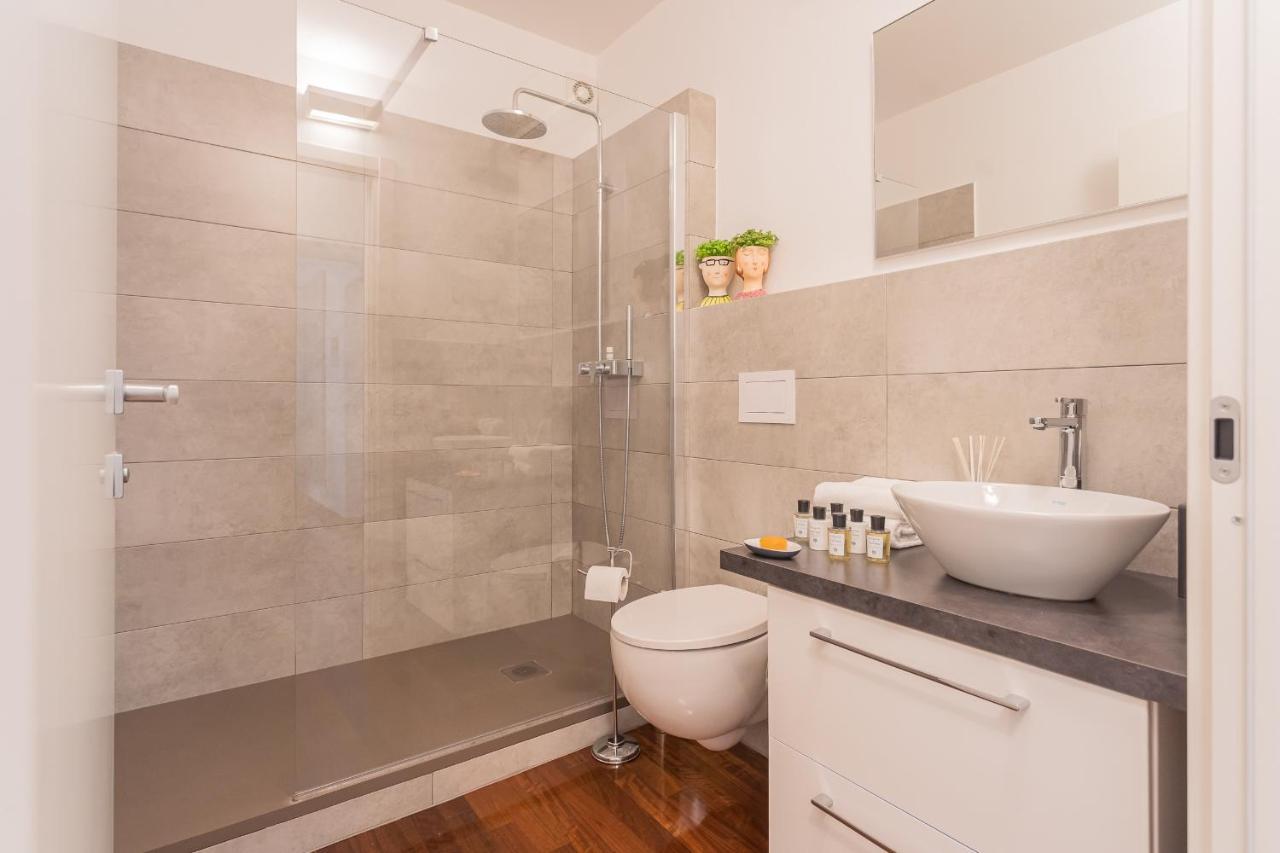 Lake Holiday Como By Rent All Como Exterior photo